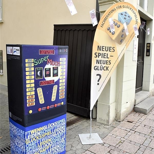 Geld zum Fenster hinausgeworfen